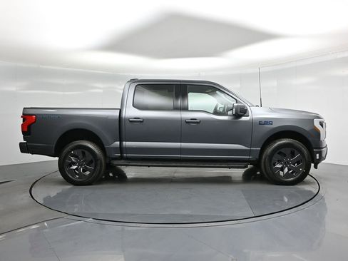 New 2025 Ford F150 Lightning Lariat image 28