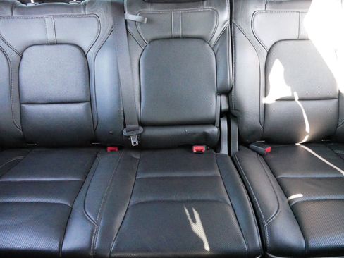 Used 2022 RAM 1500 Limited image 13