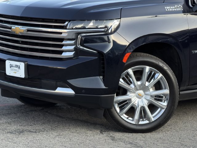 Used 2023 Chevrolet Tahoe High Country AWD/4WD image 11