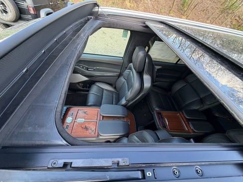 New 2025 Lincoln Navigator L Black Label AWD/4WD image 6