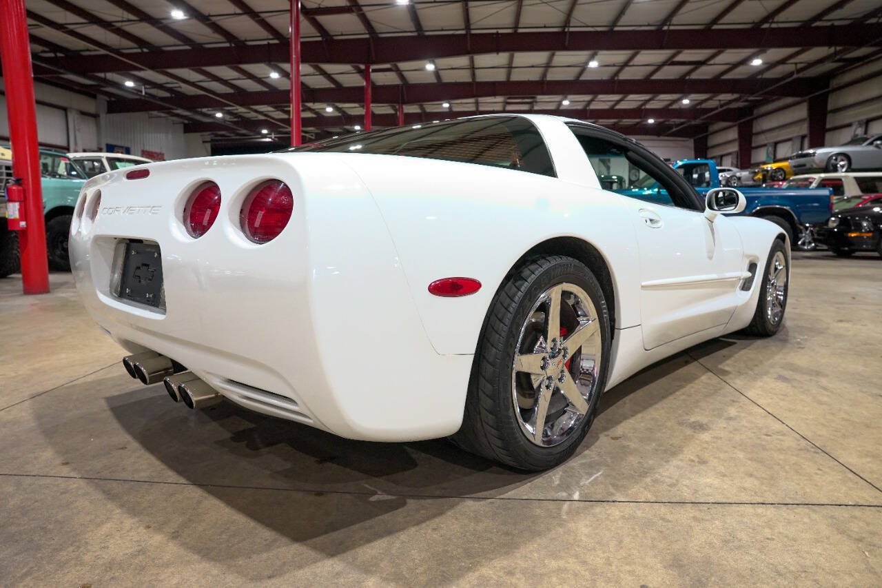 Used 1998 Chevrolet Corvette Coupe w/ Memory Pkg RWD image 8