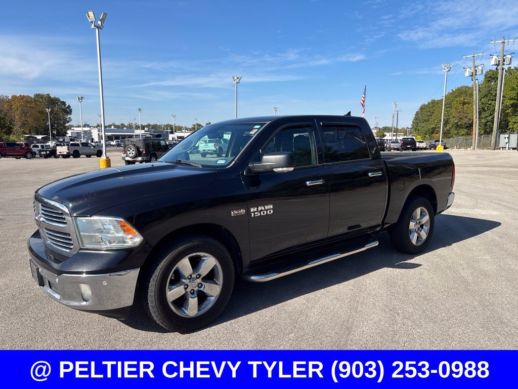 Used 2016 RAM 1500 Lone Star RWD image 3
