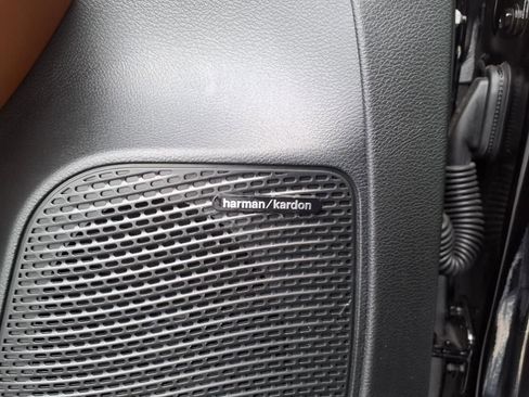 New 2025 Chrysler Pacifica Pinnacle w/ Trailer Tow Group image 22