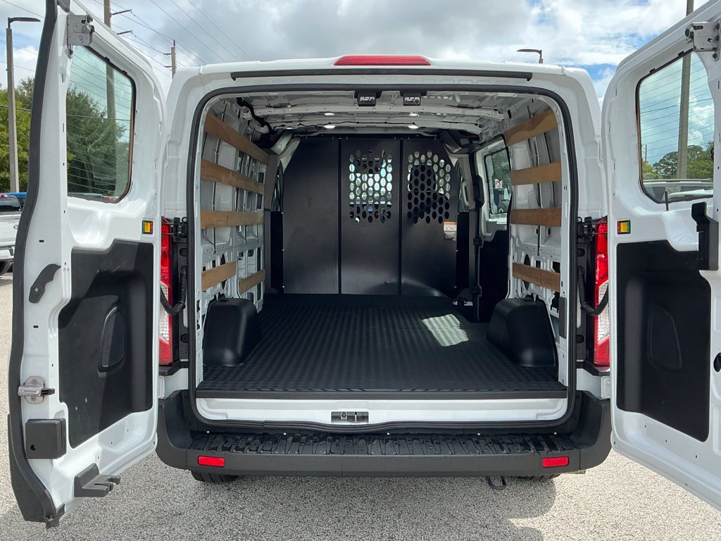 Certified 2025 Ford Transit 250 Low Roof w/ Exterior Upgrade Package RWD image 17