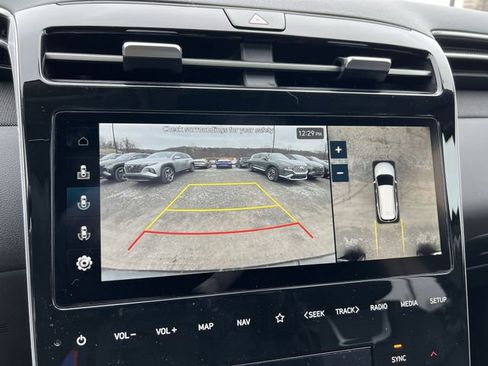 Used 2023 Hyundai Tucson Limited image 13