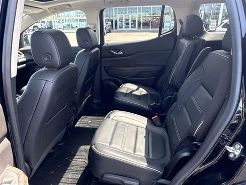 Certified 2023 GMC Acadia Denali w/ Denali Ultimate Package AWD/4WD image 24