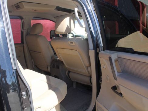Used 2008 Nissan Titan SE RWD image 13