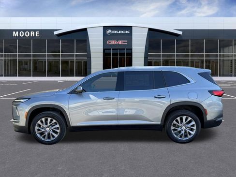 Used 2026 Buick Enclave Preferred w/ Power Package FWD image 8
