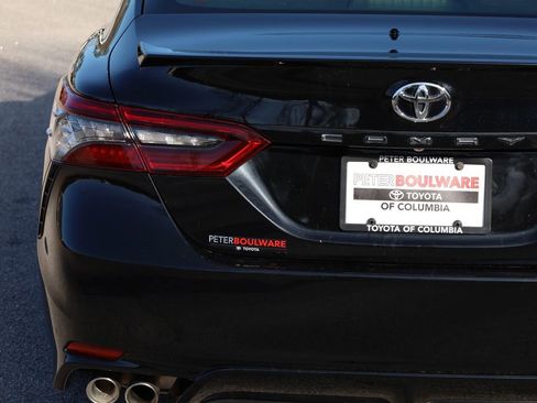 Used 2021 Toyota Camry XSE image 22