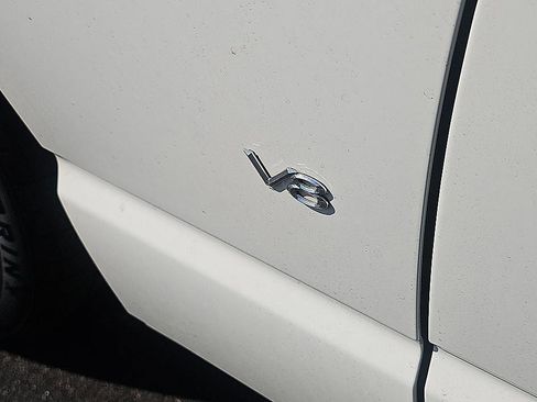 Used 2003 Ford Thunderbird RWD image 8