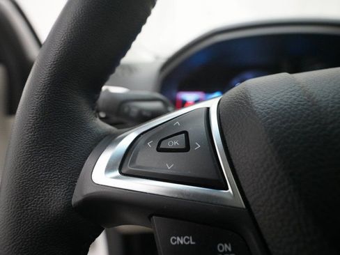 Used 2022 Ford Edge Titanium w/ Equipment Group 301A image 18