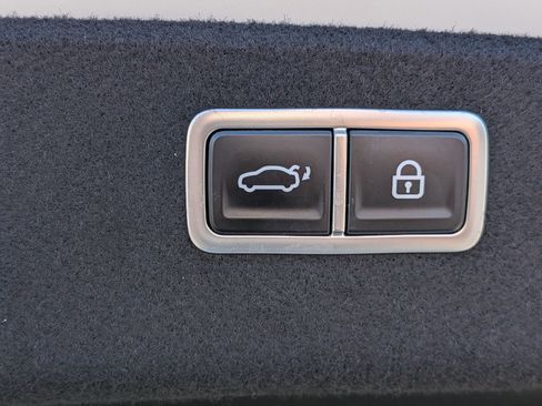 Used 2021 Genesis G80 3.5T RWD image 30