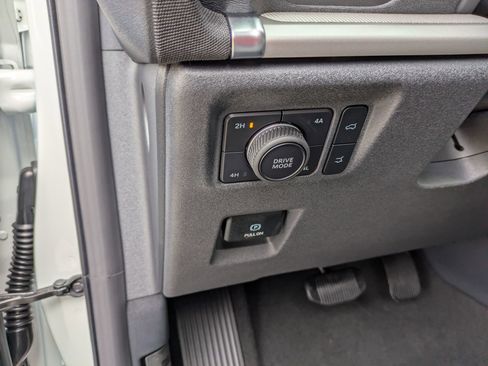 New 2026 Ford Expedition Max Active image 17