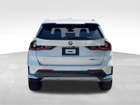 Used 2026 BMW X1 xDrive28i AWD/4WD image 7