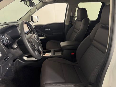 Used 2023 Nissan Frontier SV w/ Tow Package RWD image 20