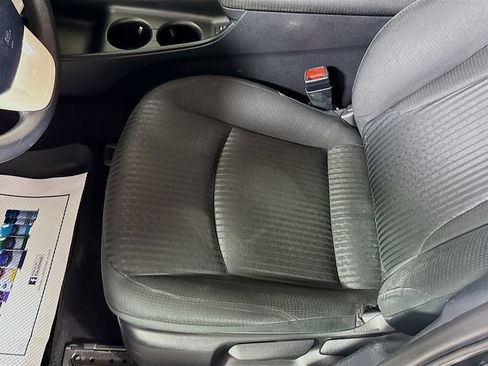 Certified 2018 Toyota Prius Two w/ Prius Two Safety Plus Package FWD image 18