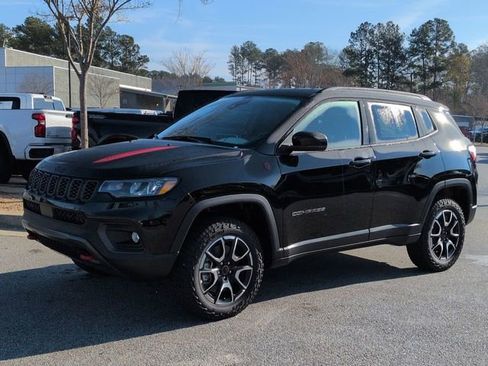 New 2026 Jeep Compass Trailhawk image 7