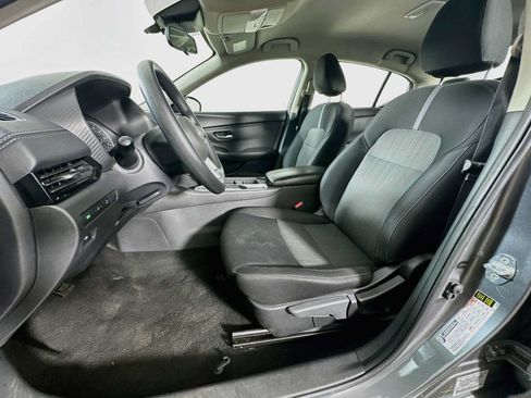 Used 2024 Nissan Sentra SV FWD image 18