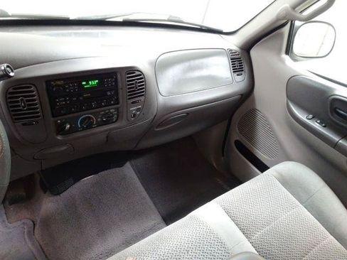 Used 2001 Ford F150 XL RWD image 27