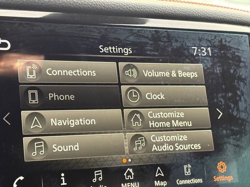 Used 2021 Nissan Titan PRO-4X w/ Pro-4x Convenience Package image 30