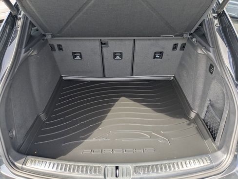 New 2025 Porsche Macan S image 23