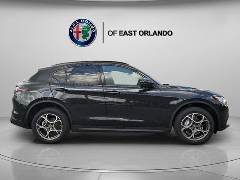 New 2025 Alfa Romeo Stelvio Sprint AWD/4WD image 8