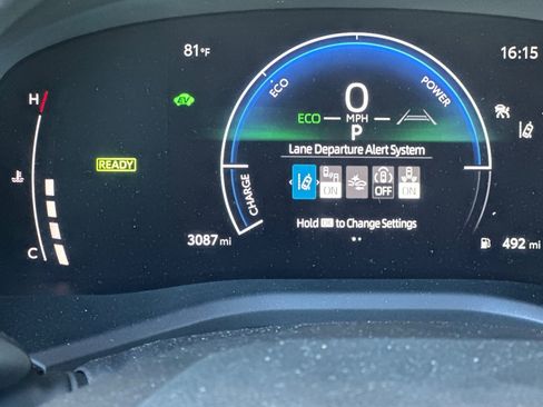 Used 2026 Toyota Camry LE FWD image 23