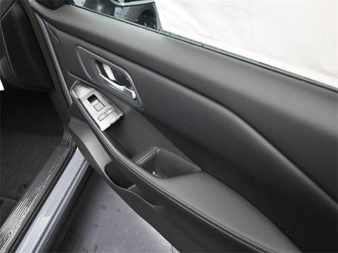 New 2026 Nissan Rogue SV image 41