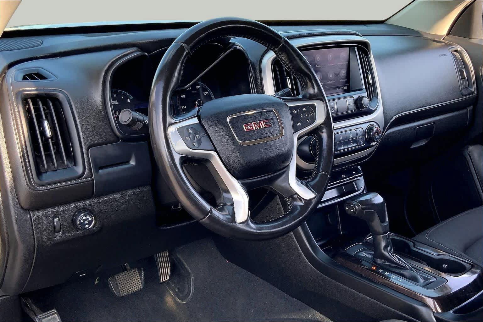 Used 2019 GMC Canyon SLE w/ SLE Convenience Package RWD image 17