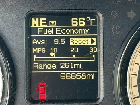 Used 2018 RAM 2500 Tradesman w/ Chrome Appearance Group image 11