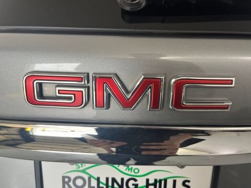 Used 2023 GMC Terrain SLT AWD/4WD image 48