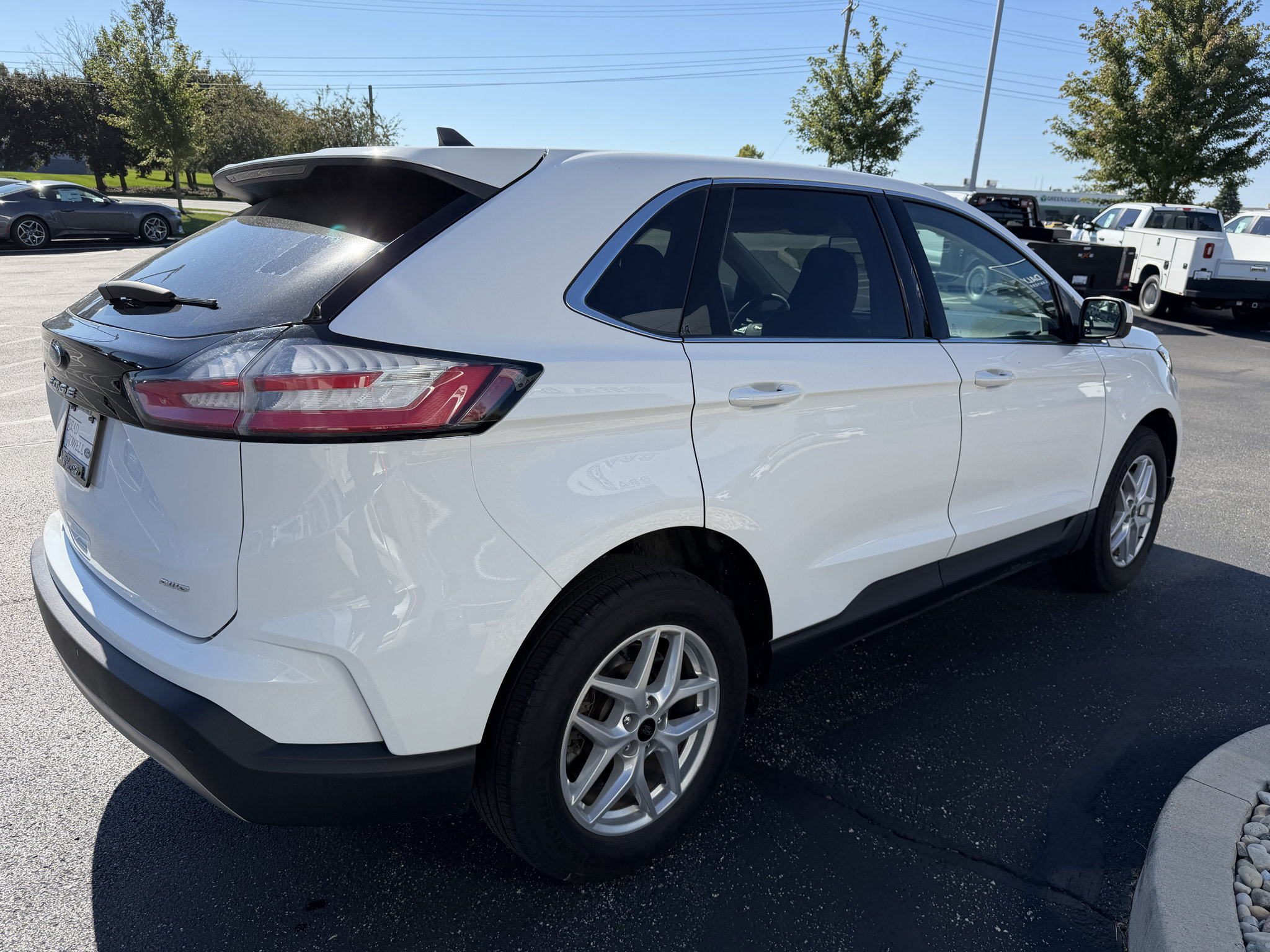 Used 2024 Ford Edge SEL w/ Convenience Package AWD/4WD image 6