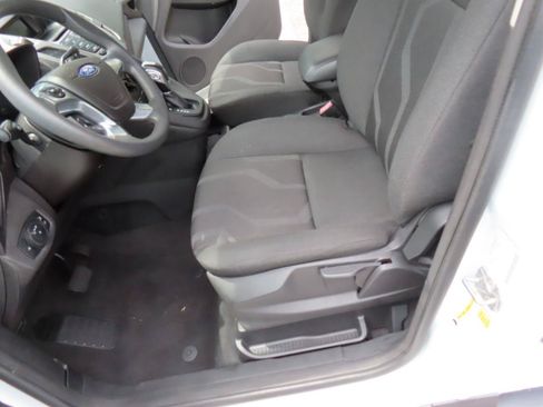 Used 2018 Ford Transit Connect XLT FWD image 10