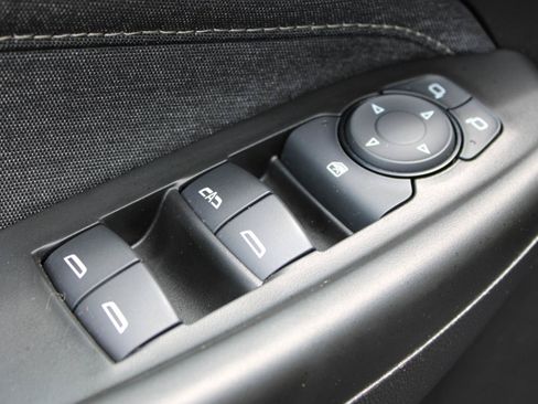 Used 2023 Chevrolet TrailBlazer ACTIV FWD image 15