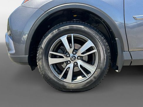 Used 2016 Toyota RAV4 XLE AWD/4WD image 14