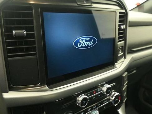 New 2026 Ford F150 XLT w/ XLT Black Appearance Package AWD/4WD image 16