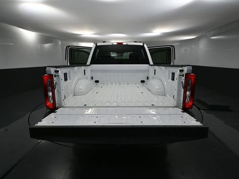 Used 2024 Ford F350 XLT w/ FX4 Off-Road Package image 41