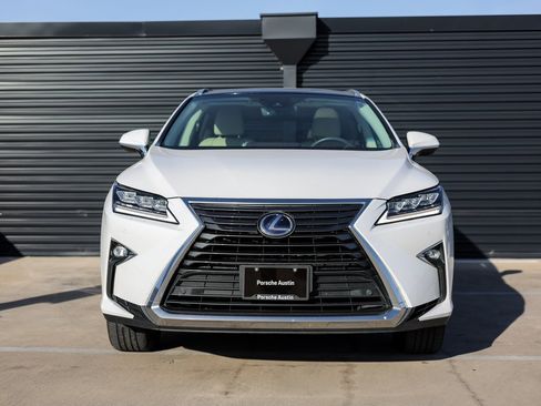 Used 2018 Lexus RX 450h AWD image 10