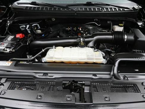 Certified 2024 Ford Expedition Limited AWD/4WD image 30