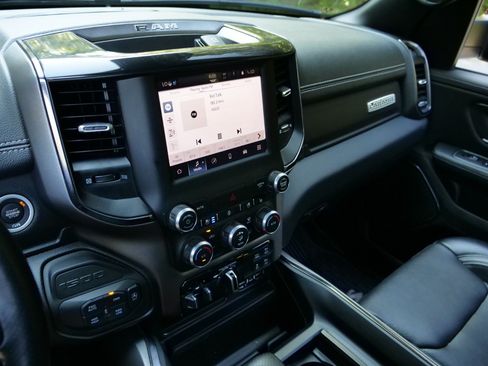 Used 2022 RAM 1500 Laramie w/ G/T Package AWD/4WD image 16