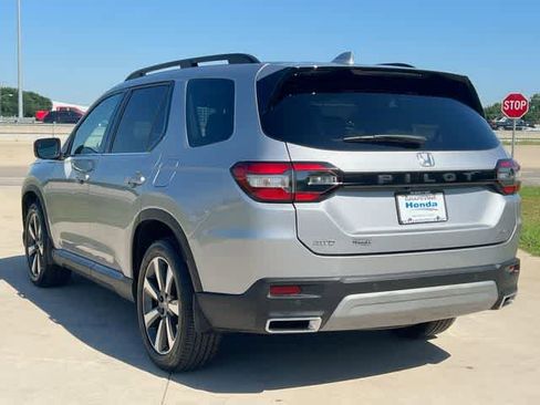 Certified 2023 Honda Pilot Elite image 5