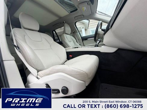 Used 2019 Volvo XC90 T6 Momentum w/ Protection Package Premier AWD/4WD image 18