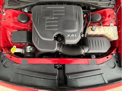 Used 2016 Dodge Challenger SXT RWD image 25