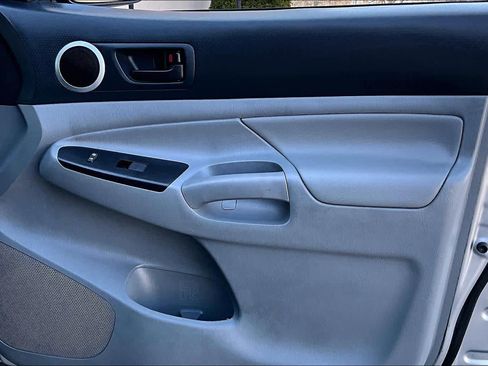 Used 2015 Toyota Tacoma 4x4 Double Cab w/ TRD Sport Package image 23