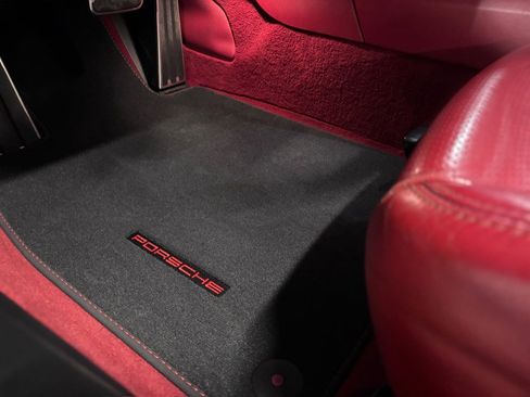 Used 2012 Porsche 911 Carrera S image 19