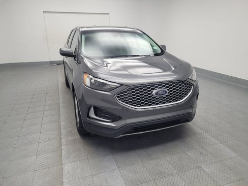 Used 2023 Ford Edge SEL image 14