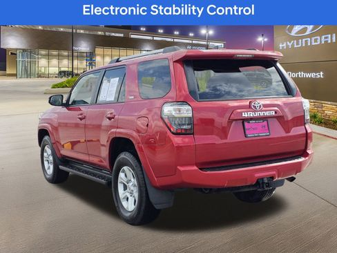Used 2019 Toyota 4Runner SR5 image 9
