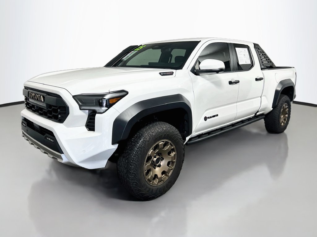 Used 2025 Toyota Tacoma 4x4 Double Cab Hybrid image 6