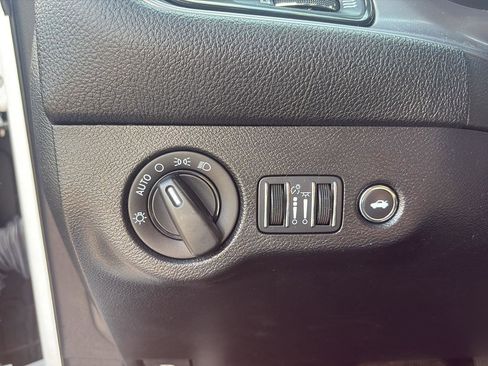 Used 2023 Dodge Challenger GT RWD image 14