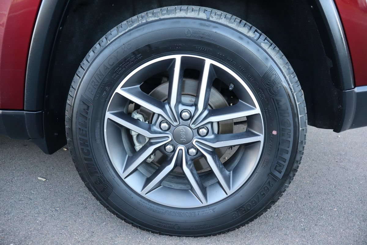 Used 2021 Jeep Grand Cherokee Limited AWD/4WD image 42